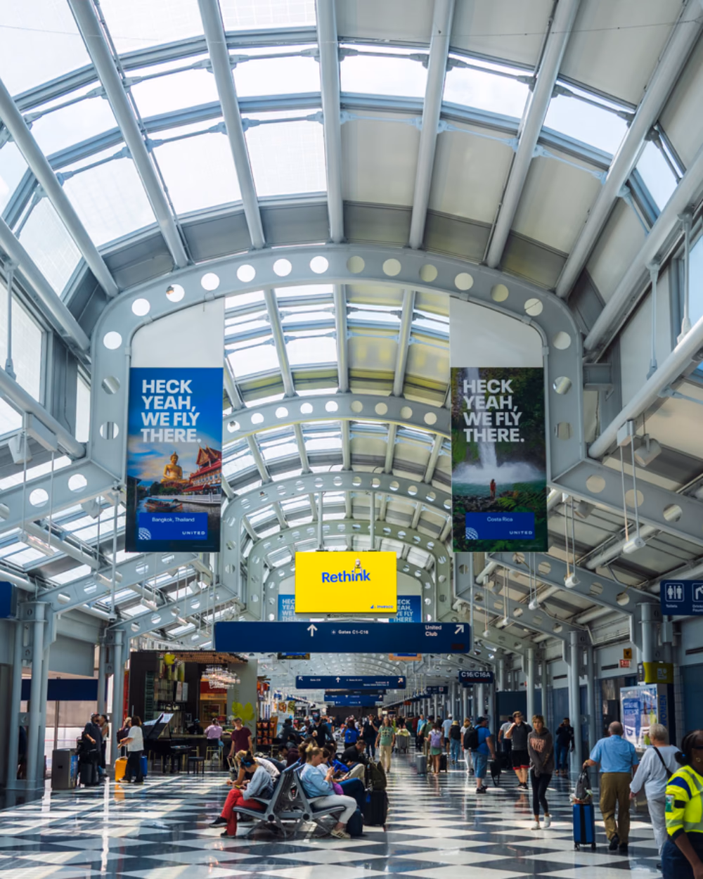 Featured image for Busiest Thanksgiving Travel Days 2026: When Not to Fly