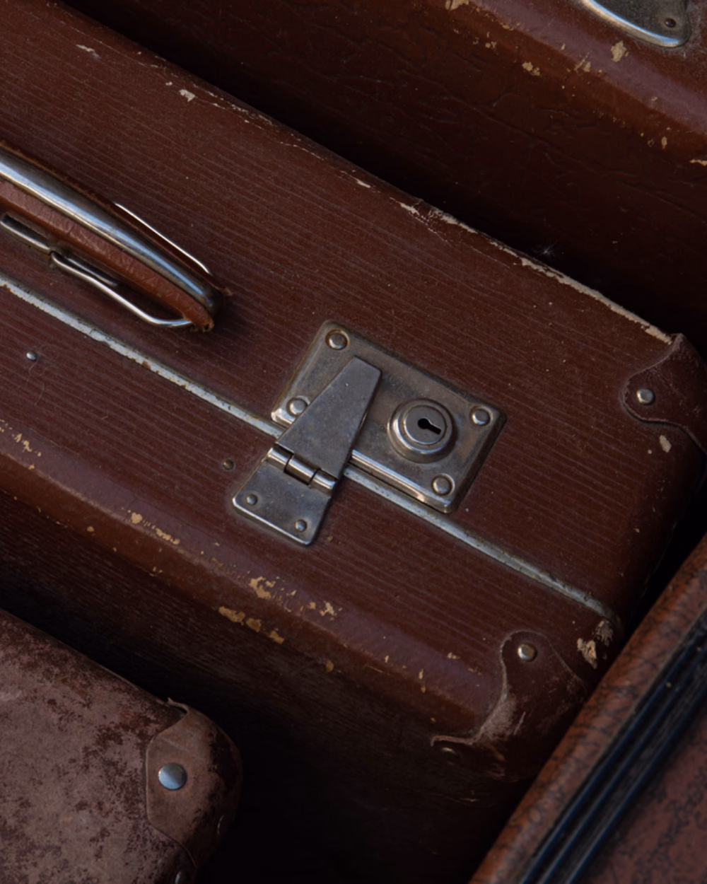 Featured image for Travelpro or Samsonite for a Carry-On