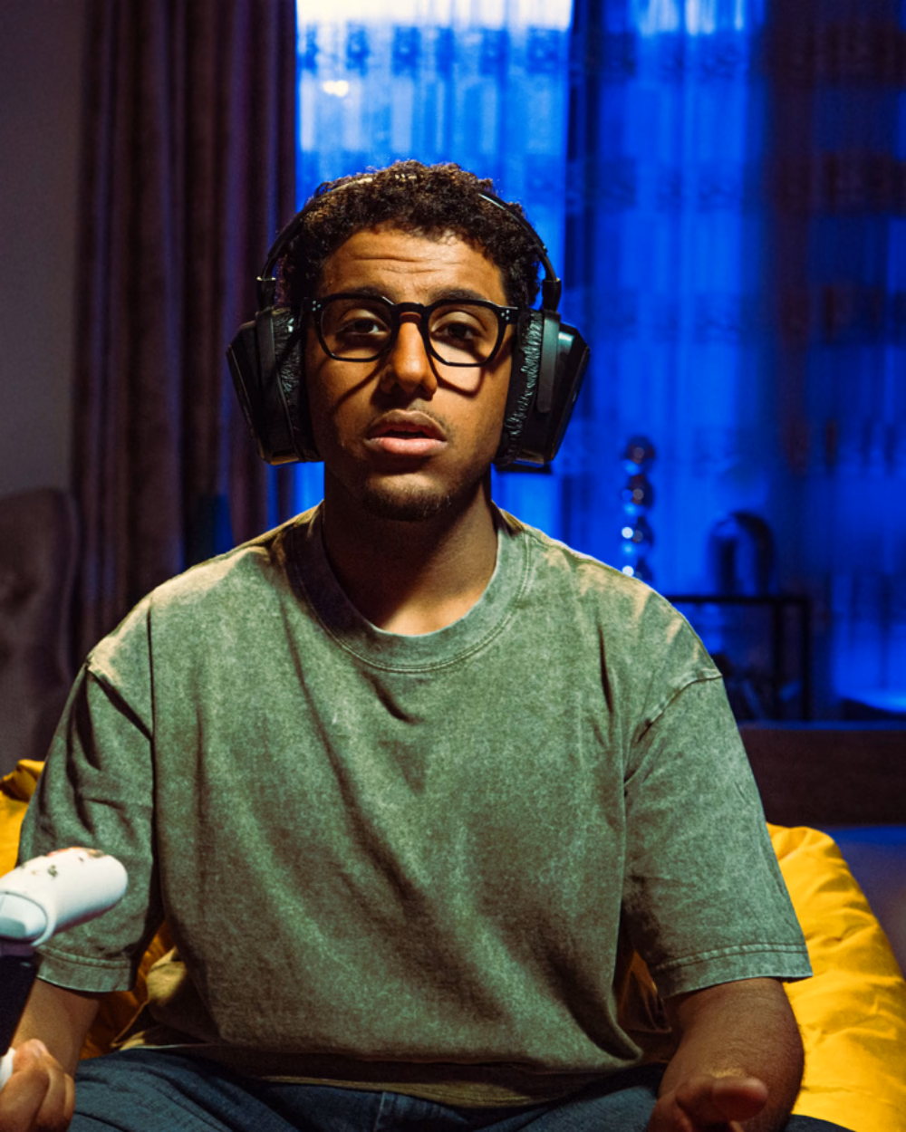 Featured image for Wireless Gaming Headset Latency: 2.4 GHz vs Bluetooth
