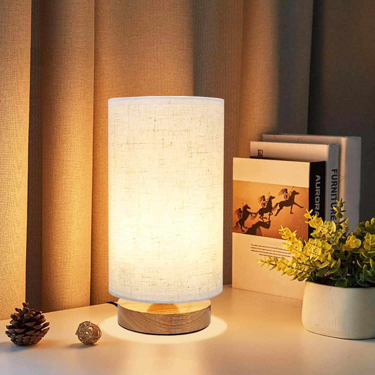 UCHENTON Minimalist Nightstand